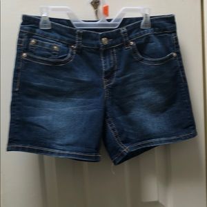 Seven7, denim shorts, 10, EUC